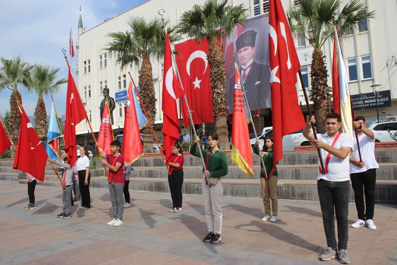 19 EYLÜL GAZİLER GÜNÜ ANMA TÖRENİ CUMHURİYET MEYDANINDA İCRA EDİLDİ